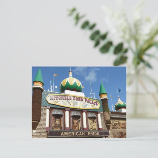 Carte Postale Mitchell Corn Palace (Debout devant)
