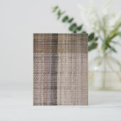 Carte Postale mm handwovens chocolate (Debout devant)