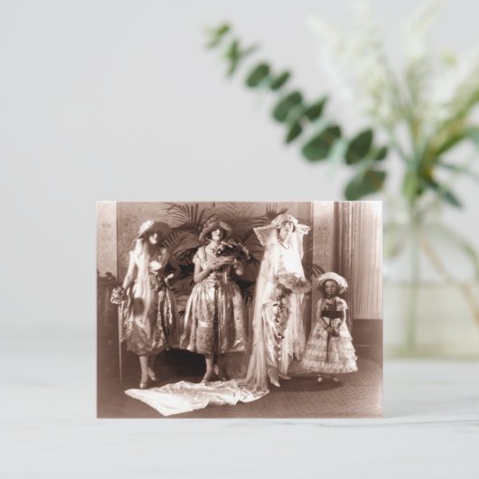 Carte Postale Mode vintage (Debout devant)