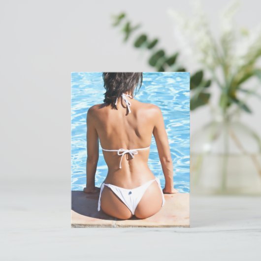 Carte Postale Modèle Bikini (Debout devant)