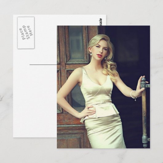 Carte Postale Modèle de mars du mois (Devant / Derrière)