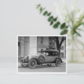 Carte Postale Modèle Dusenberg A (Debout devant)