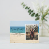 Carte Postale Modern Beach Wedding Photo Enregistrer la date (Debout devant)