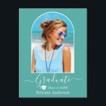 Carte Postale Moderne Arch Casquette Calligraphie Turquoise Grad<br><div class="desc">Cadre photo Arc moderne - Script de calligraphie tendance - Faire-part de graduation photo Carte postale - Turquoise - Casquette de graduation</div>