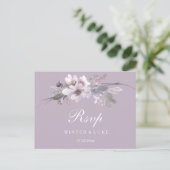 Carte postale moderne violet hiver mariage floral  (Debout devant)