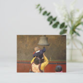 Carte Postale Moine bouddhiste tibétain levant un garçon pour so (Debout devant)