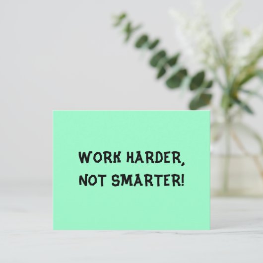 Carte postale moins intelligente (Debout devant)