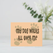 Carte Postale Mon chien marche sur moi (Debout devant)