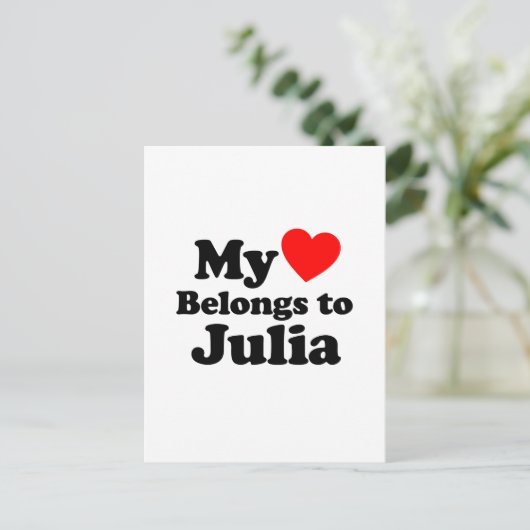 Carte Postale Mon coeur appartient à Julia (Debout devant)