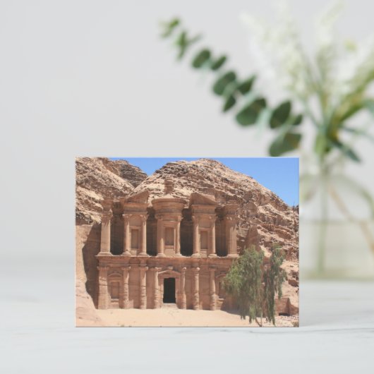 Carte Postale monastère petra tree (Debout devant)