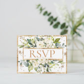 Carte Postale Monogramme blanc or Mariage floral RSVP (Debout devant)
