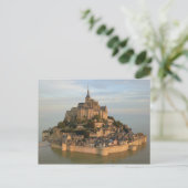 Carte Postale Mont-Saint-Michel (Debout devant)