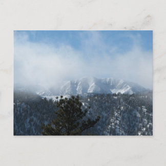 Carte Postale Montagne couverte de neige