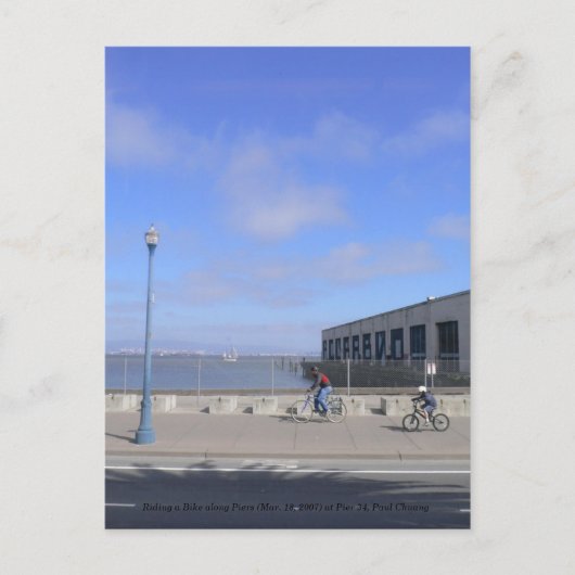 Carte Postale Monter à vélo le long de Piers... (Devant)