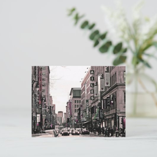 Carte Postale Montréal (Debout devant)