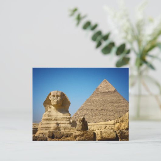 Carte Postale Monuments | Sphinx et pyramide d'Égypte (Debout devant)