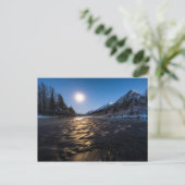 Carte Postale Moon (Debout devant)