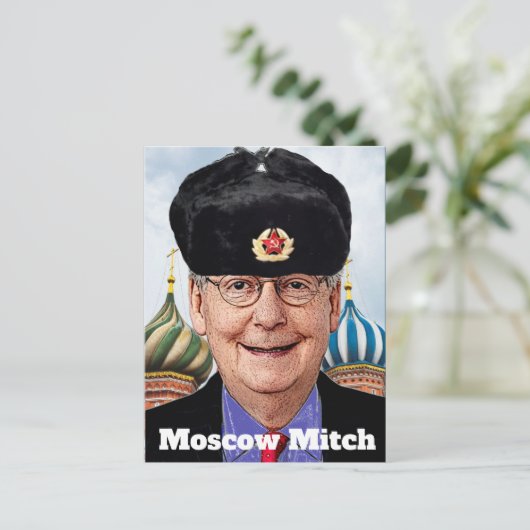 Carte Postale Moscou Mitch McConnell (Debout devant)