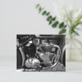 Carte Postale Moteur moto (Debout devant)
