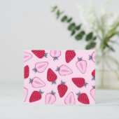 Carte Postale Motif de fraises (Debout devant)