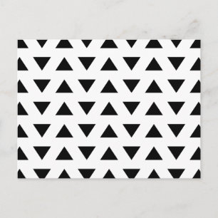 Carte Postale Motif géométrique noir et blanc des triangles.