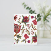 Carte Postale Motif traditionnel de broderie jacobéenne (Debout devant)