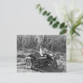 Carte Postale Moto (Debout devant)