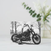 Carte Postale Moto classique étonnant (Debout devant)