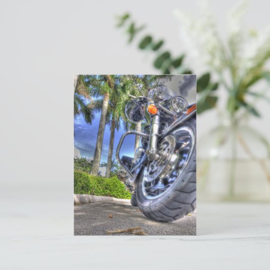 Carte Postale Moto tropicale (Debout devant)