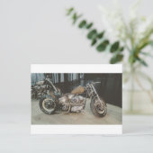 Carte Postale motocyclette (Debout devant)