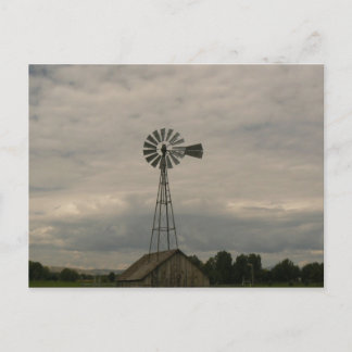 Carte Postale Moulin à vent et ciel nuageux