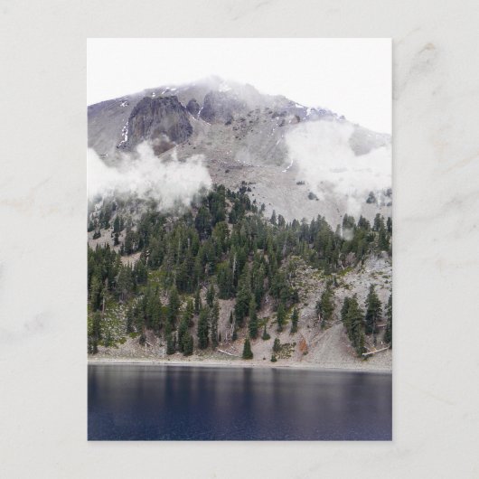Carte Postale Mount Lassen Volcano in the clouds (Devant)