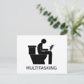 Carte postale multitâche (Debout devant)