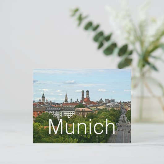 Carte Postale Munich (Debout devant)