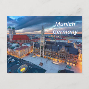 Carte Postale Munich, Allemagne Centre-ville en soirée