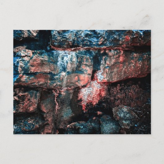 Carte Postale Mur de pierre dramatique avec textures rouge et bl (Devant)