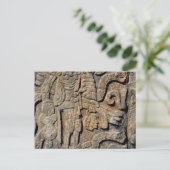 Carte Postale Mur maya en pierre de Chichen Itza (Debout devant)