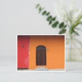 Carte Postale murs couleur granada (Debout devant)