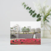 Carte Postale Musée (Debout devant)