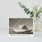 Carte Postale Musée d'Art de Milwaukee, pavillon Quadracci (Debout devant)