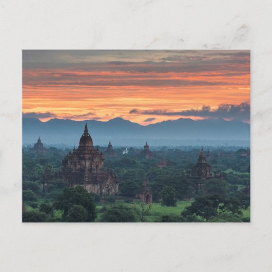 Carte Postale Myanmar, lever de soleil à Bagan (Devant)