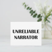 Carte Postale Narrateur non fiable (Debout devant)