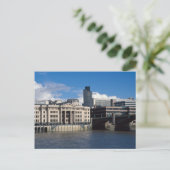 Carte Postale Nat West Tower ou Tower 42 La City de Londres (Debout devant)