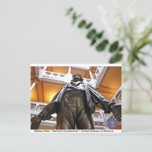 Carte postale Nathan Hale (Debout devant)