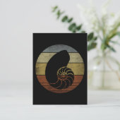 CARTE POSTALE NAUTILUS VINTAGE RUSTIQUE (Debout devant)