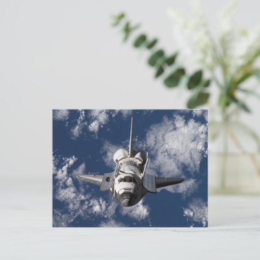 Carte Postale Navette spatiale en orbite (Debout devant)