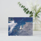 Carte Postale Navette spatiale Endeavour STS-113 en orbite terre (Debout devant)