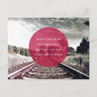 Carte Postale Ne vous asseyez pas en place | Devis motivationnel