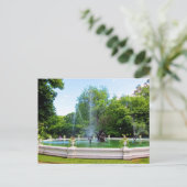 Carte postale Neptune Fountain (Debout devant)