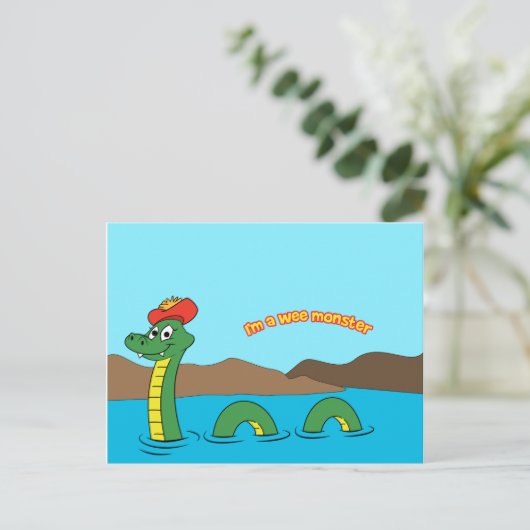 Carte Postale Nessie (Debout devant)